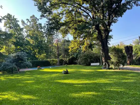 VENTA CASA B° PARQUE ALTA VISTA ING MASCHWITZ