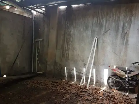 Terreno en Venta 20  mts Fondo