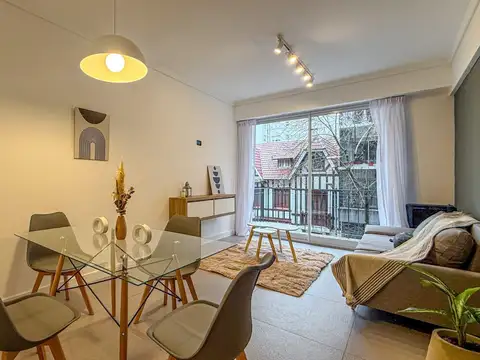 VENTA Departamento 2 Ambientes con dependencia y balcón saliente en Centro de Mar del Plata