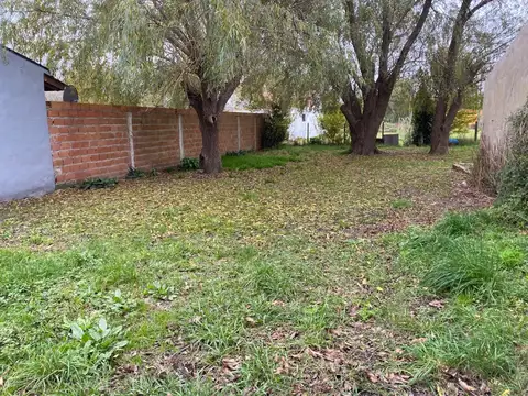 VENTA DE CASA A RECICLAR EN SANTA CLARA DEL MAR