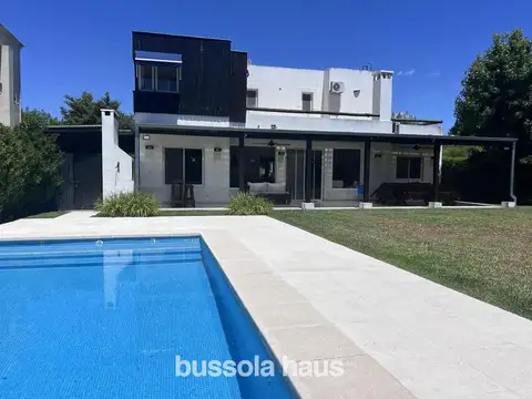 Casa en Venta al Noreste