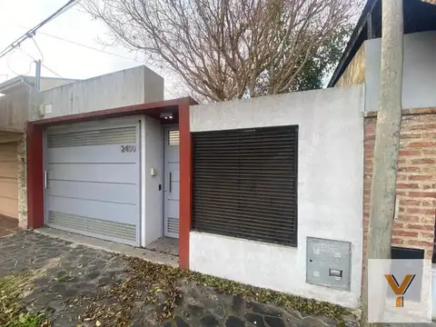 PH en venta - 2 Dormitorios 1 Baño - Villa Elvira