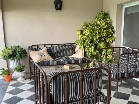 Casa  en Venta en San Sebastian, Escobar, G.B.A. Zona Norte