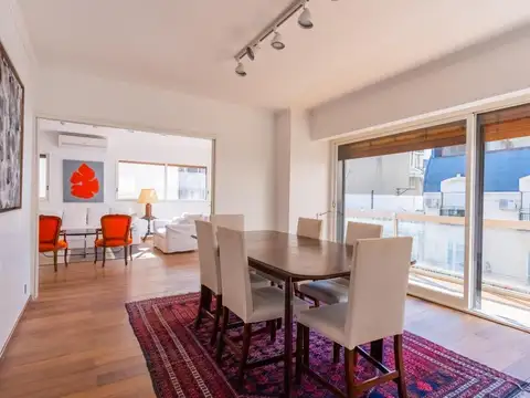 Departamento en Alquiler de 3 dormitorios