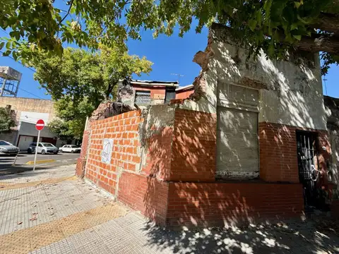 Terreno - Venta - Argentina, Capital Federal - Andres Ferreyra 4002