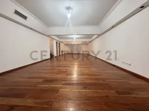 Casa en Venta en Barrio Naón, USD 399.000