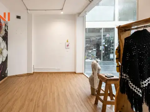Local en Venta 40 años