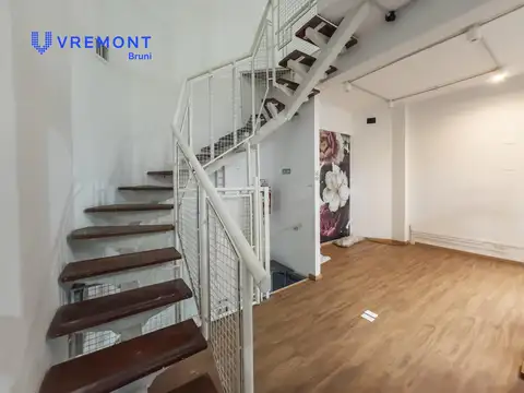 Local en Venta 40 años