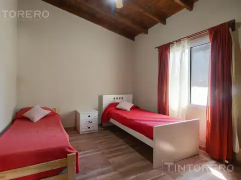 Casa 4 ambientes con 3 baños