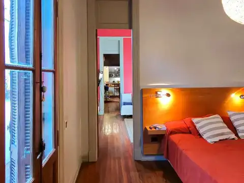 Venta PH 6 Amb con terraza. Reiclado a nuevo con Muy buen Diseño y Calidad 