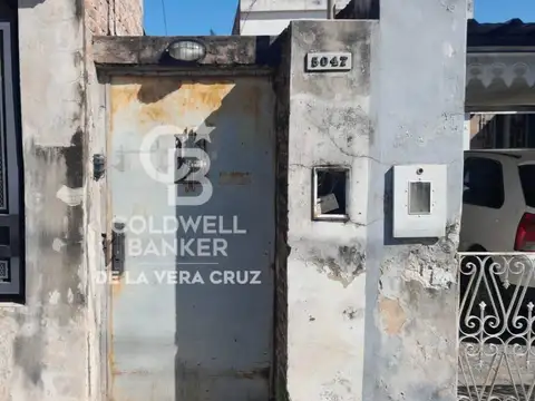 Casa Interna en Francia 5000, a 200mts. de Facundo Zuviría