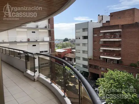 Departamento en Alquiler con 1 cocheras
