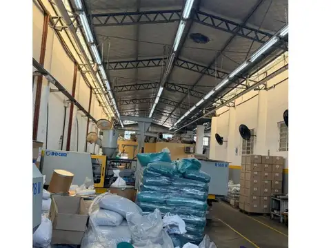 DEPÓSITO INDUSTRIAL EN ALQUILER - ITALIA AL 3300