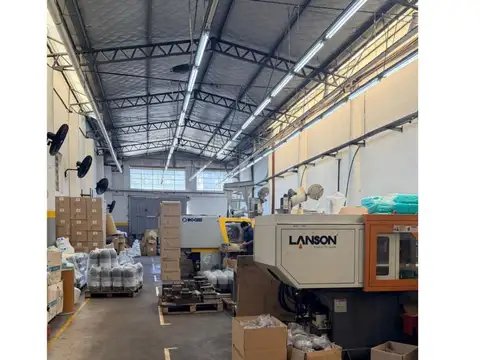DEPÓSITO INDUSTRIAL EN ALQUILER - ITALIA AL 3300