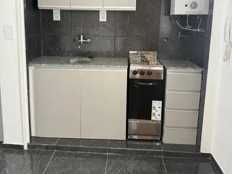 Departamento en Alquiler en Recoleta, $ 600.000