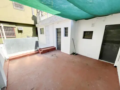 Alquiler Departamento  1 Dormitorio De Pasillo. Abasto. Rosario.