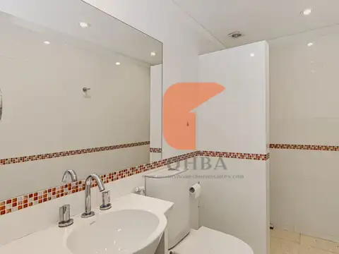 Oportunidad de venta de PH tipo "Casa" de tres dormitorios, cochera