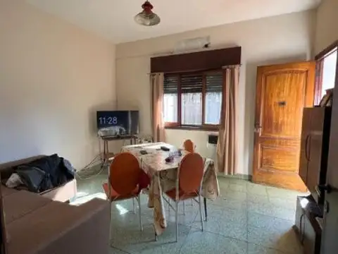 Casa en Venta en Castelar, USD 65.000