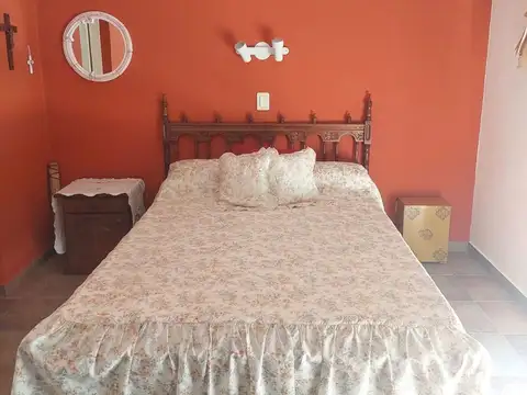 Venta Casa con pileta en La Consulta - San Carlos