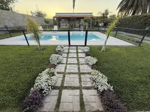 VENTA CASA APTA CREDITO BARRIO PRIVADO GUAYMALLÉN 