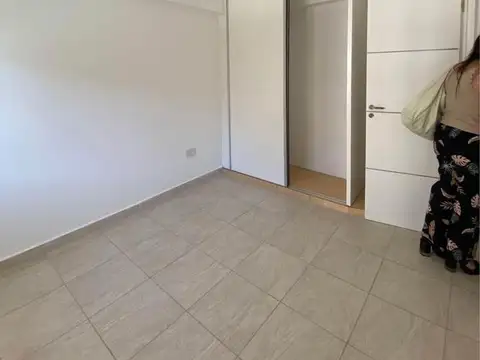 VENDO   HERMOSO DEPTO A ESTRENAR   EN NUEVA CORDOBA