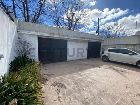 61 e/ 134 y 135 1900, Piso 0