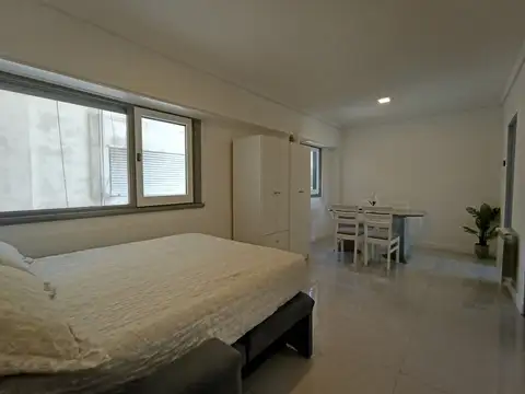 Departamento en Alquiler de Monoambiente
