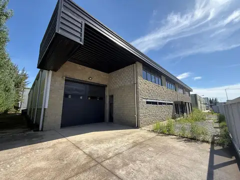 Galpon en Venta en Polo Industrial Ezeiza, USD 790.000
