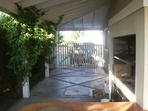 Casa en Venta en Acacias Blancas, $ 270.000