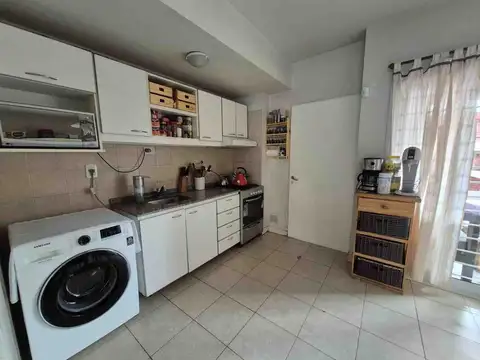 Depto Tipo Casa en Venta con 1 cocheras