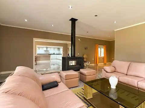 Quinta en Venta en Las Flores, USD 280.000