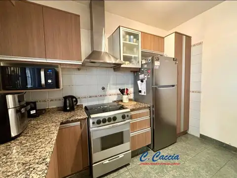 Depto Tipo Casa en Venta 40 años