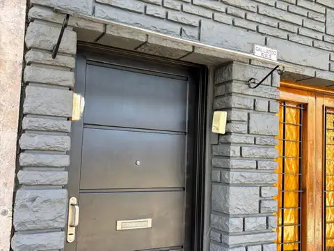 Avenida Angel Gallardo 500