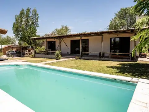VENTA DE CASA QUINTA EN BLANCO ENCALADA LUJAN MZA