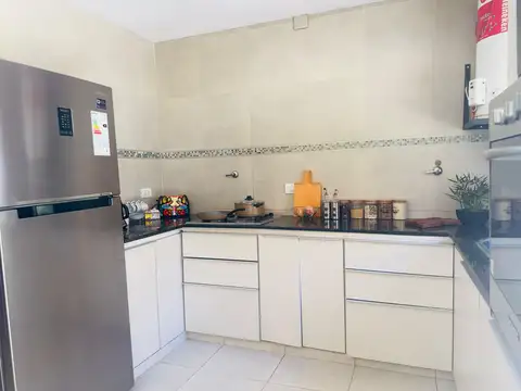 Departamento en Alquiler en Coronel Dorrego, $ 880.000