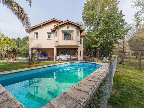 Casa en  venta Country Banco Provincia Francisco Alvarez Moreno