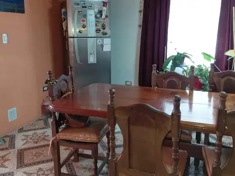 Casa en Venta en Piedra Del Aguila, USD 120.000