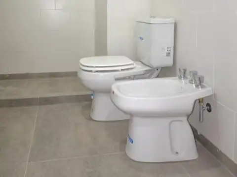 Departamento 2 dormitorios y 1 baño Piso 1 - A ESTRENAR - 27 de Febrero y Pte. Roca