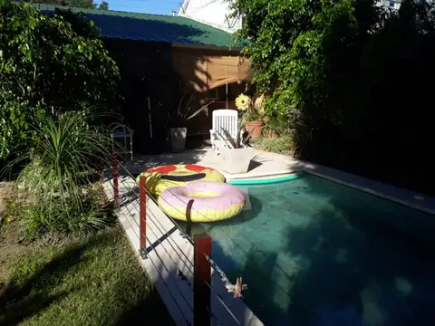 Casa en venta c/ cochera en Merlo