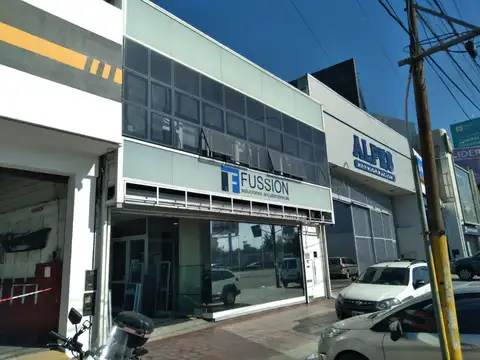 VENTA LOCAL COMERCIAL FRENTE AL NUDO VIAL, GLLÉN