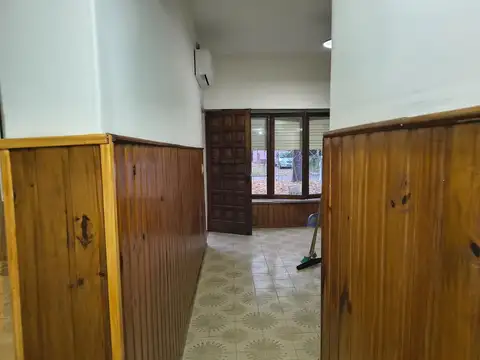 Depto Tipo Casa en Alquiler en Villa Centenario, $ 600.000