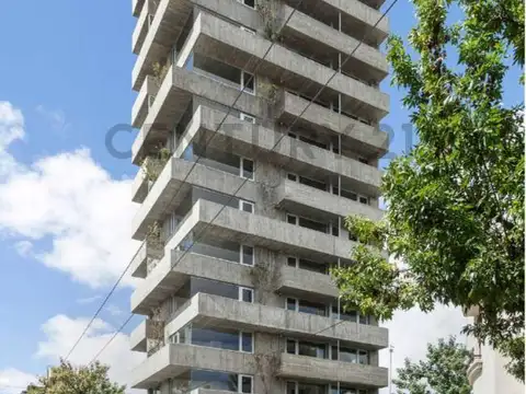 VENTA LOCAL DOS PLANTAS BARRIO LOURDES