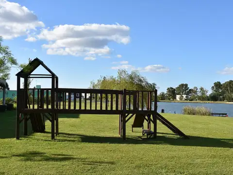 LOTE EN BARRIO PRIVADO SANTO DOMINGO