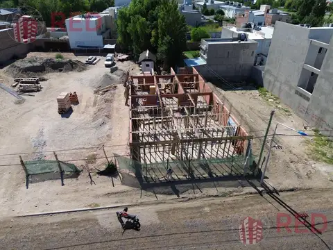 Departamento en Venta con 1 cocheras