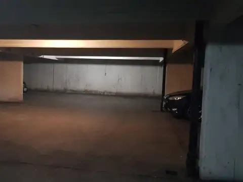 Cochera en Venta Fija