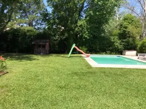 Casa en Venta al Este
