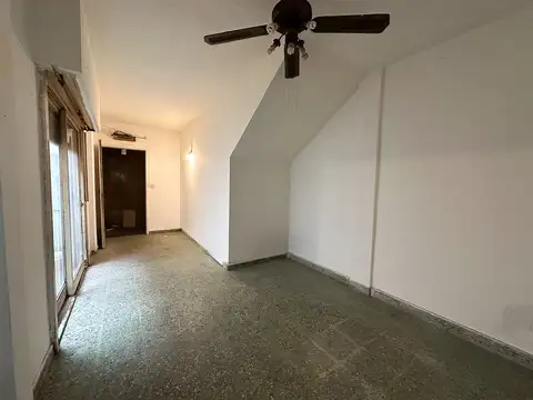 CASA EN VENTA EN SAN CRISTOBAL - IDEAL PARA INVERSIÓN