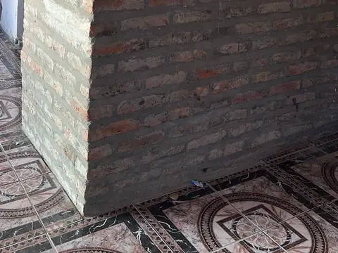 Casa 4 ambientes con 2 baños