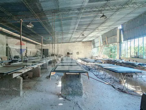Alquiler de galpon 300M2 a minutos de Atlantida