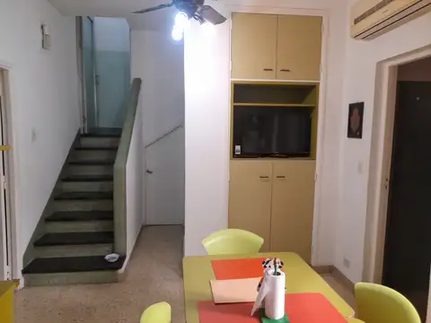 Depto Tipo Casa en Venta en Parque Chacabuco, USD 195.000